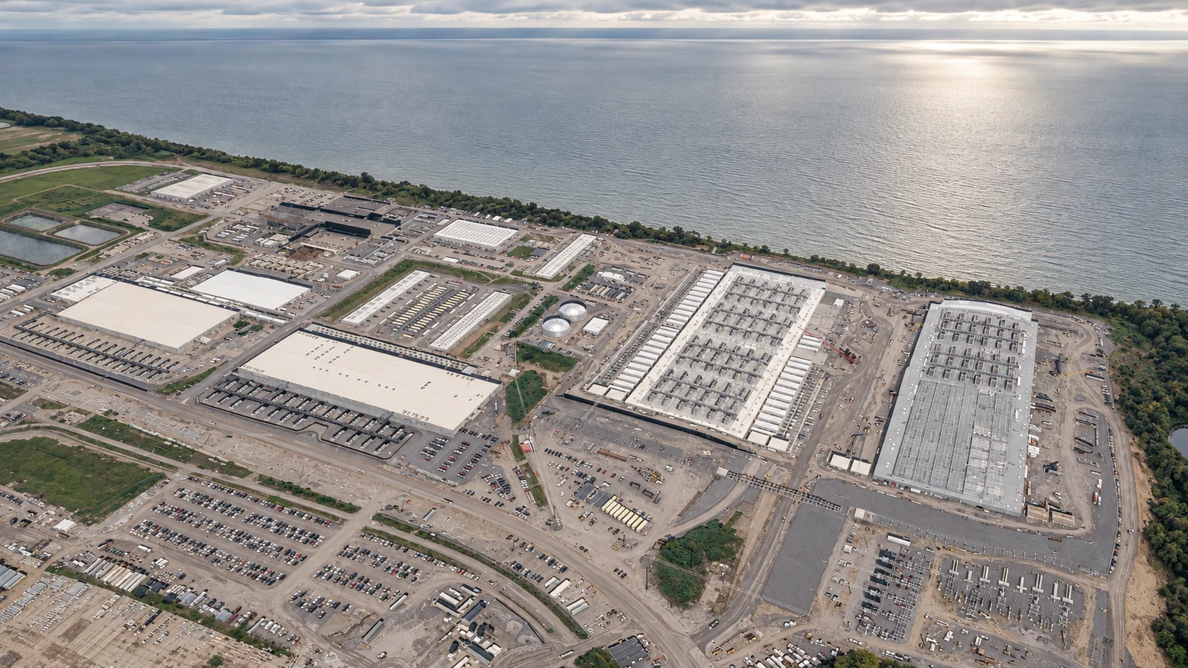 Architectural rendering of the Lake Mariner data center campus on Lake Ontario